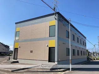 レオパレスしあわせの家【1階】の外観